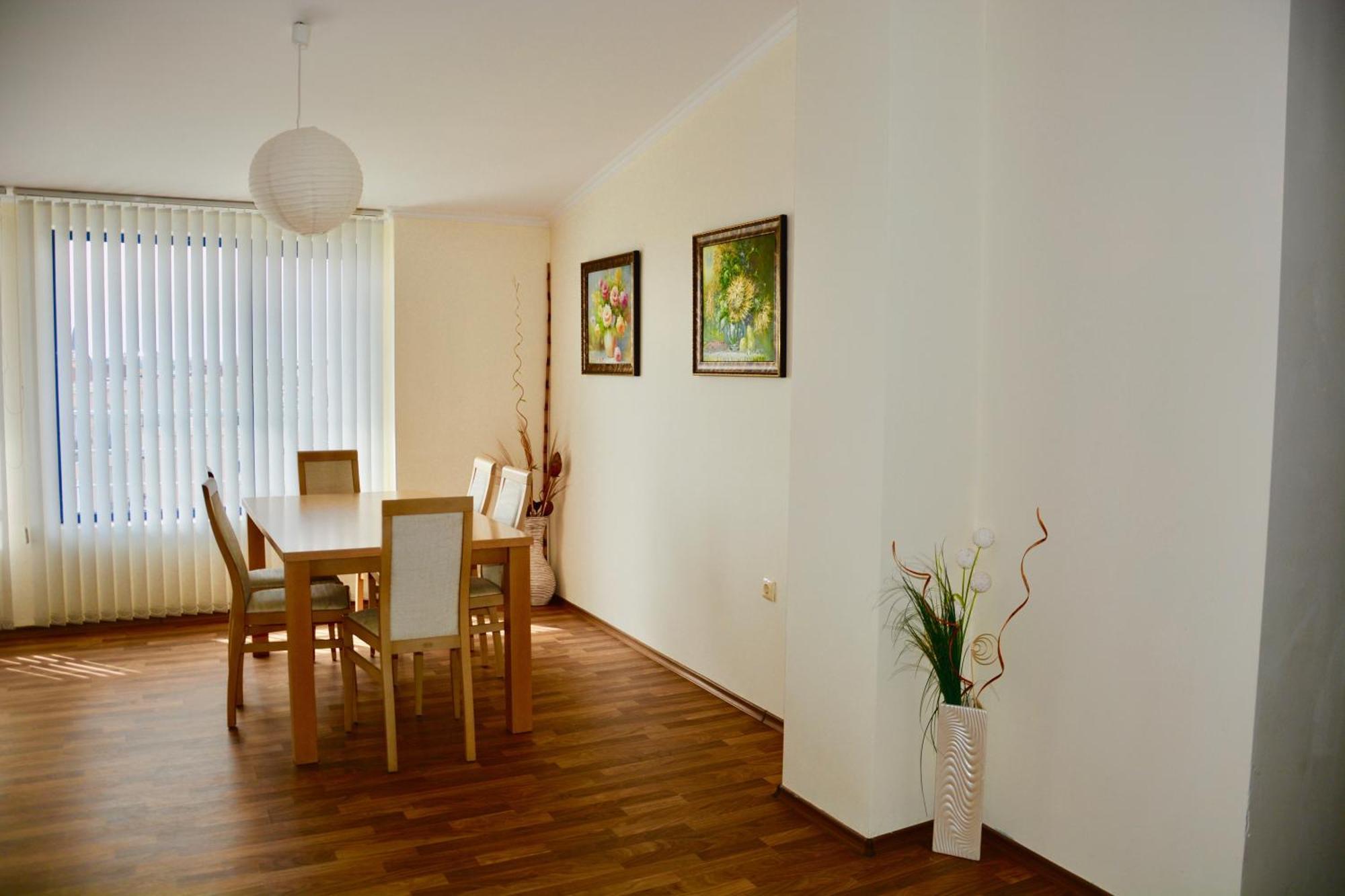 סאני ביץ' Rainbow 1 Holiday Complex מראה חיצוני תמונה