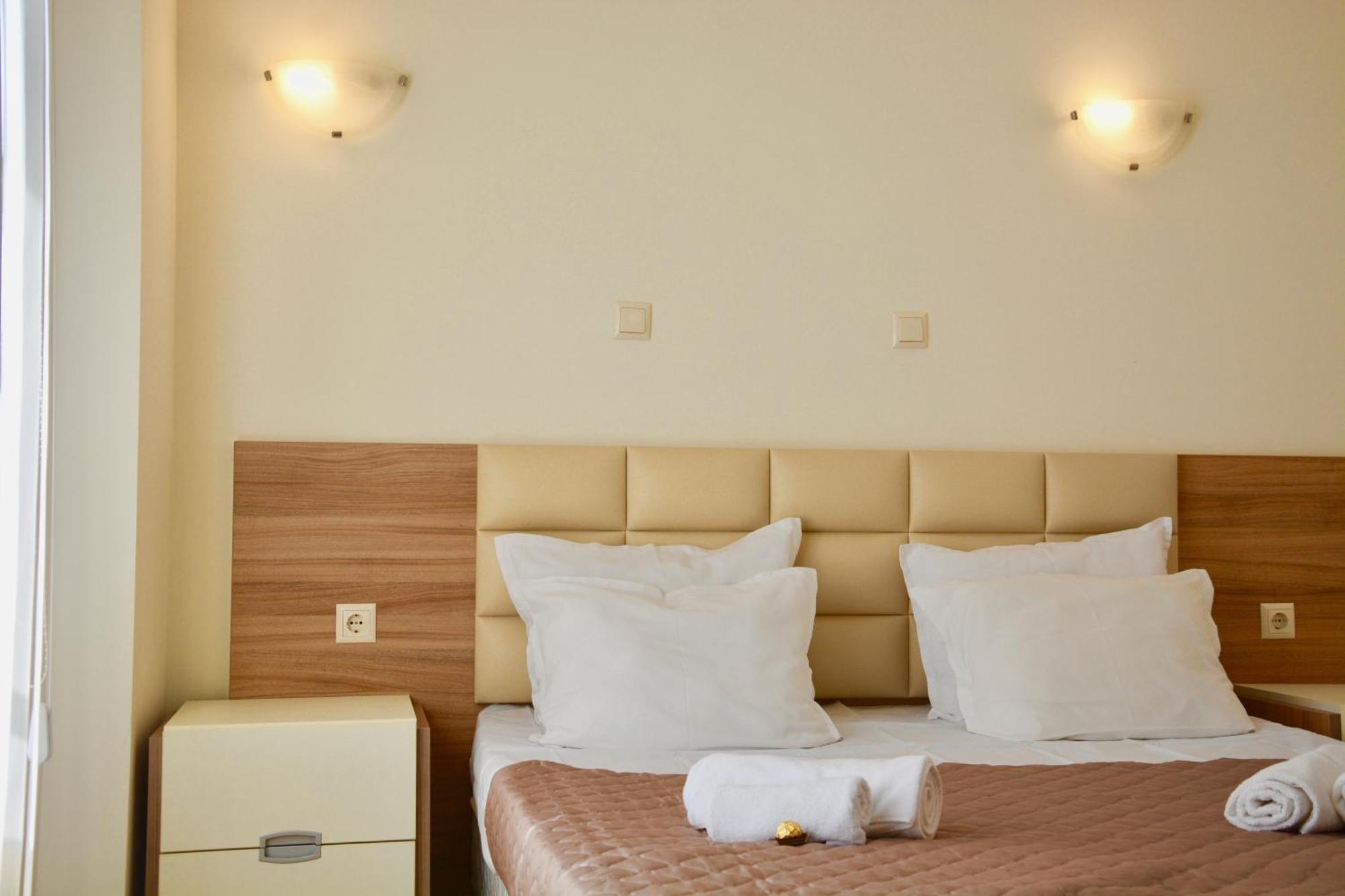 סאני ביץ' Rainbow 1 Holiday Complex מראה חיצוני תמונה