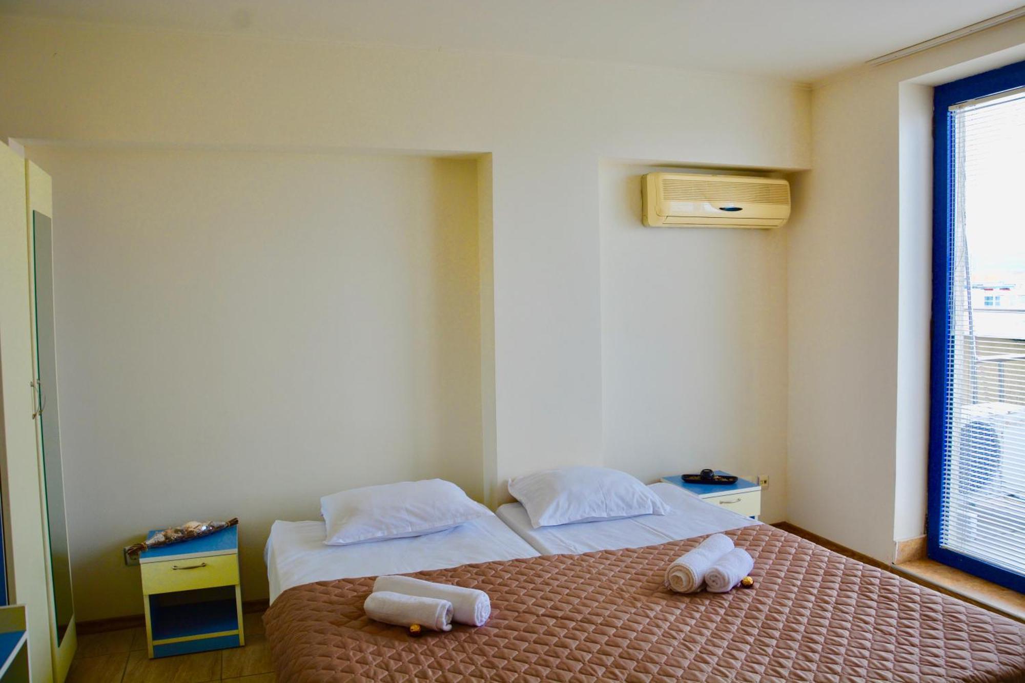 סאני ביץ' Rainbow 1 Holiday Complex מראה חיצוני תמונה